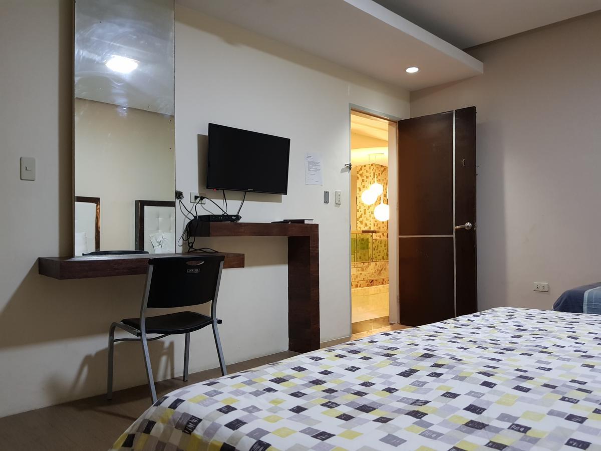 Hotel Giorgio General Santos City Luaran gambar
